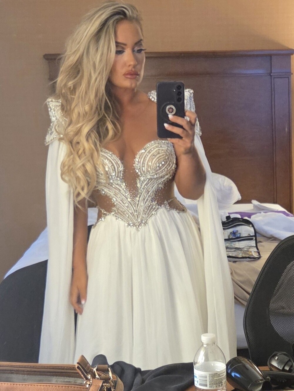 MINH TUAN CUSTOM WHITE GOWN